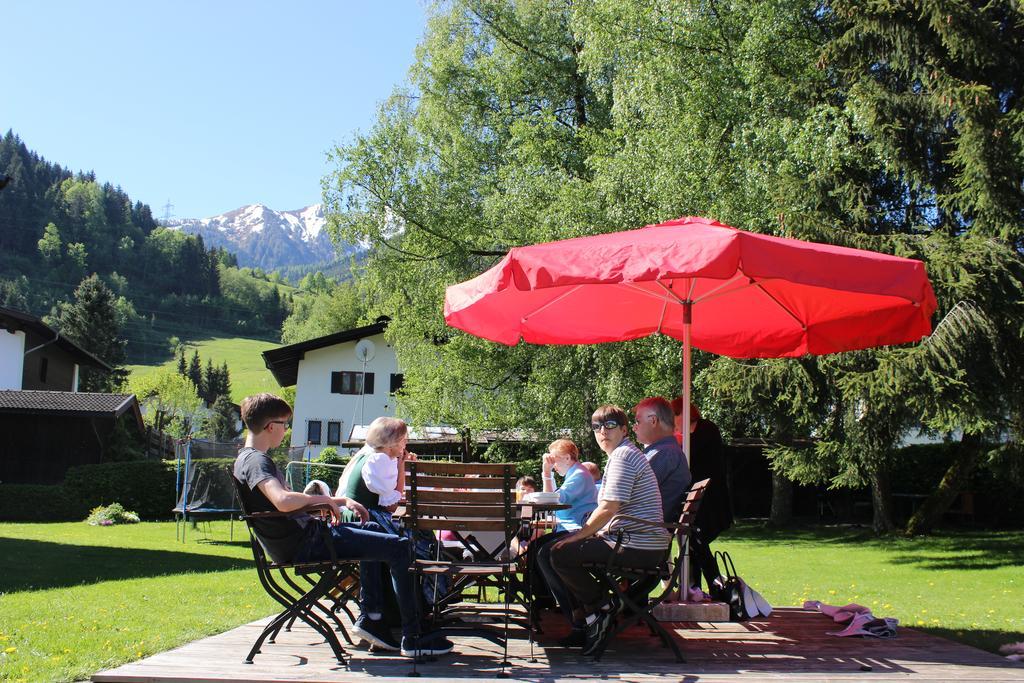 Johannahof Appartements Kaprun Exterior foto